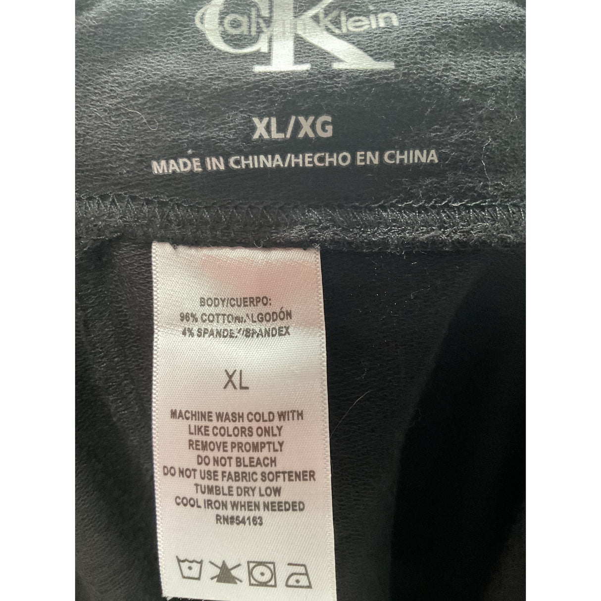 Calvin Klein Men's Bermuda Shorts XL Black