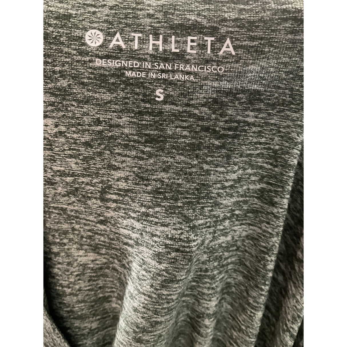 Athleta Women's Green Activewear Top - Size S