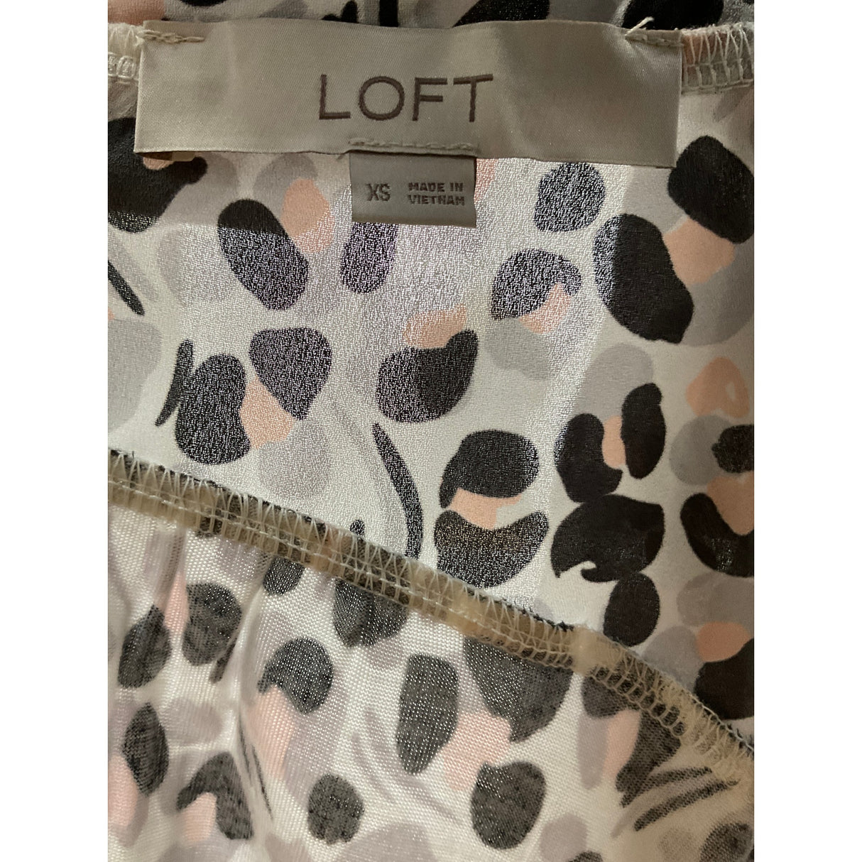 LOFT Multicolor Graphic Print Blouse