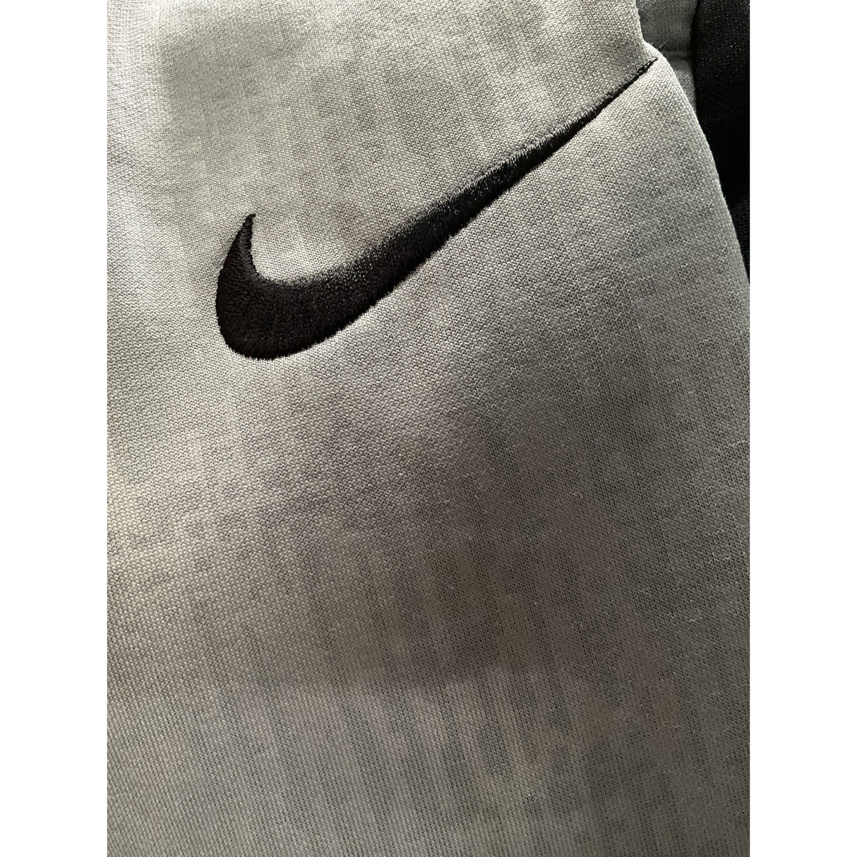 Nike Men's Gray Activewear Sweatpants