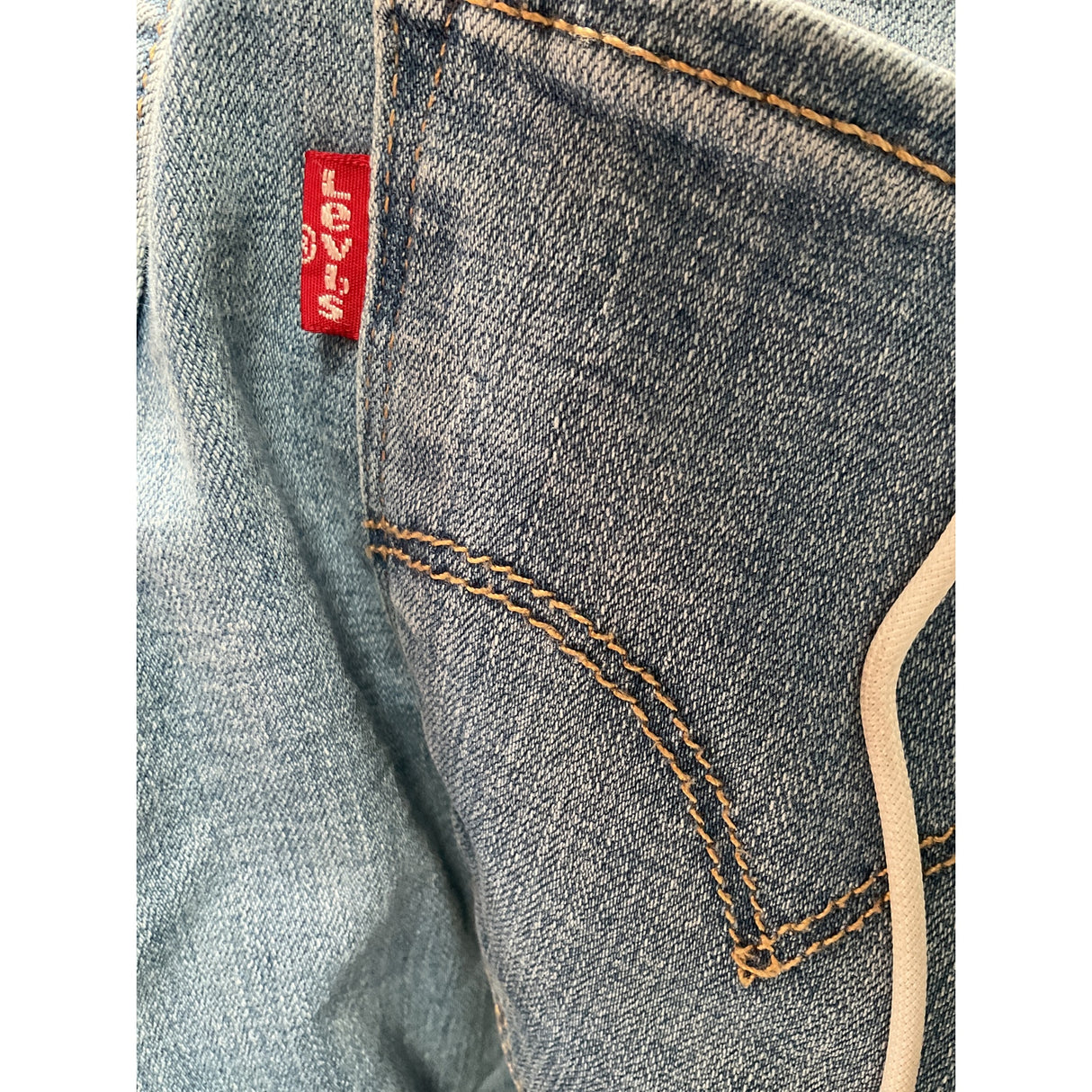 Levi's Women's Capri Jeans - Size 16W