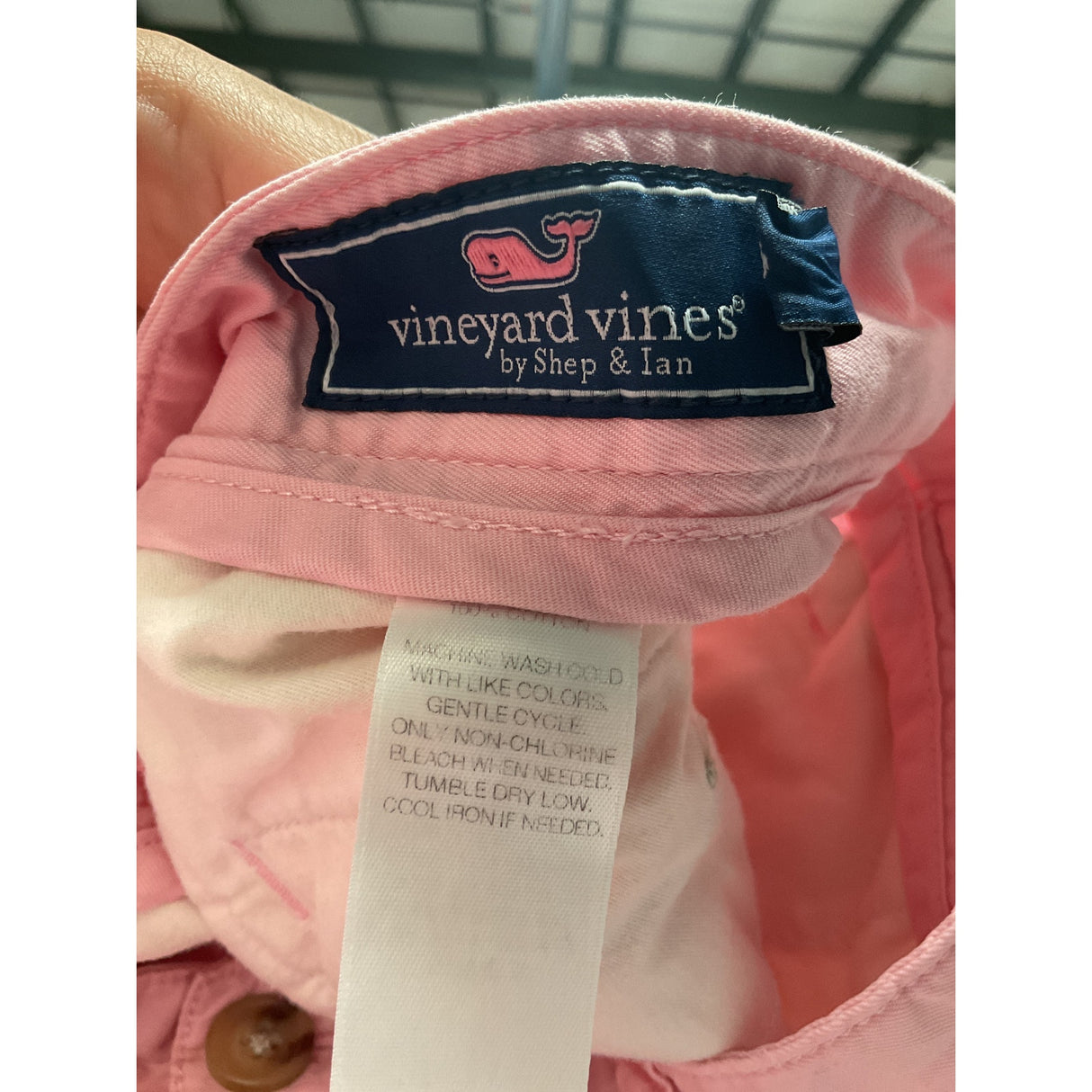 Vineyard vines Men's Bermuda Shorts - Pink (Size 36)