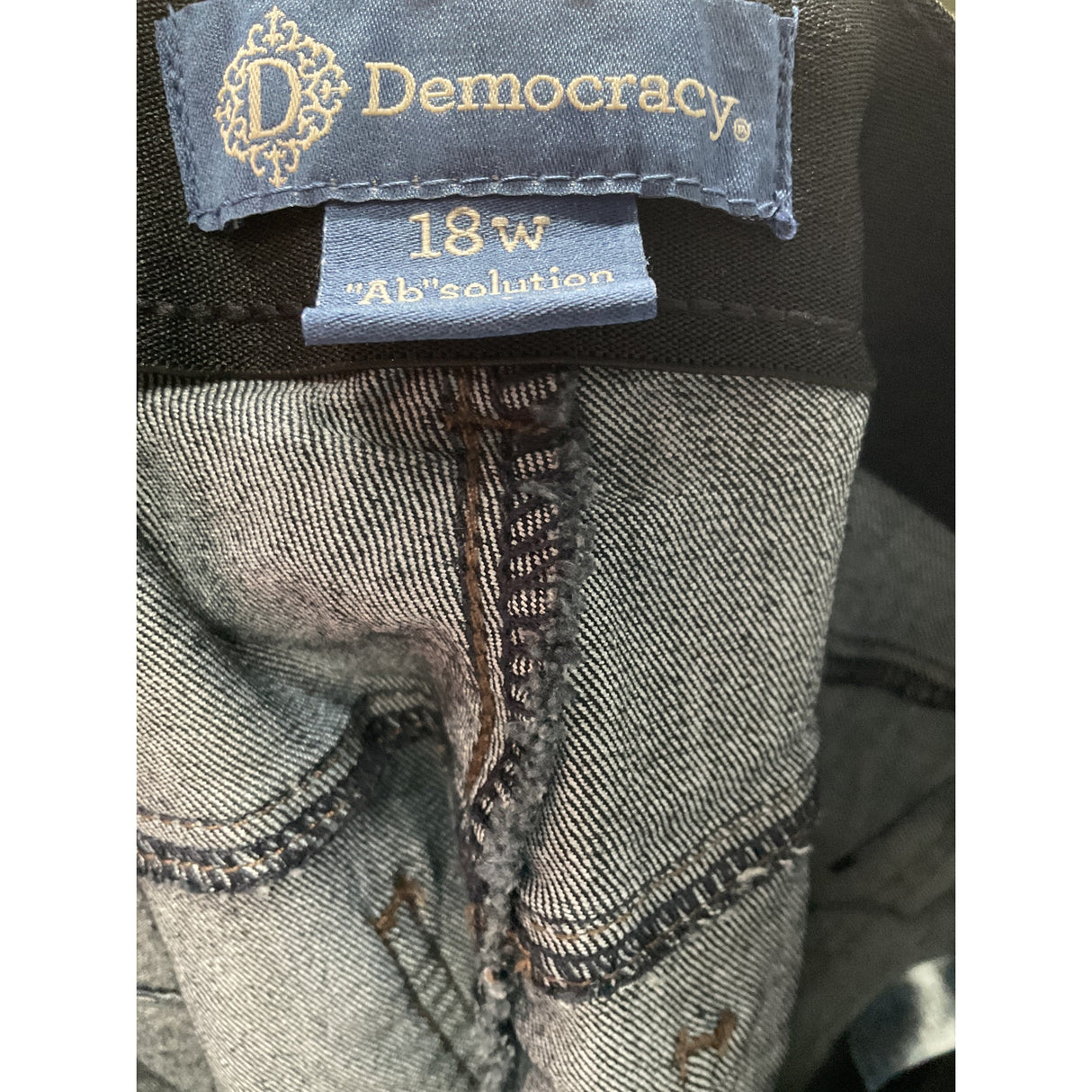 Democracy Blue Women's Jegging Jeans Size 18W