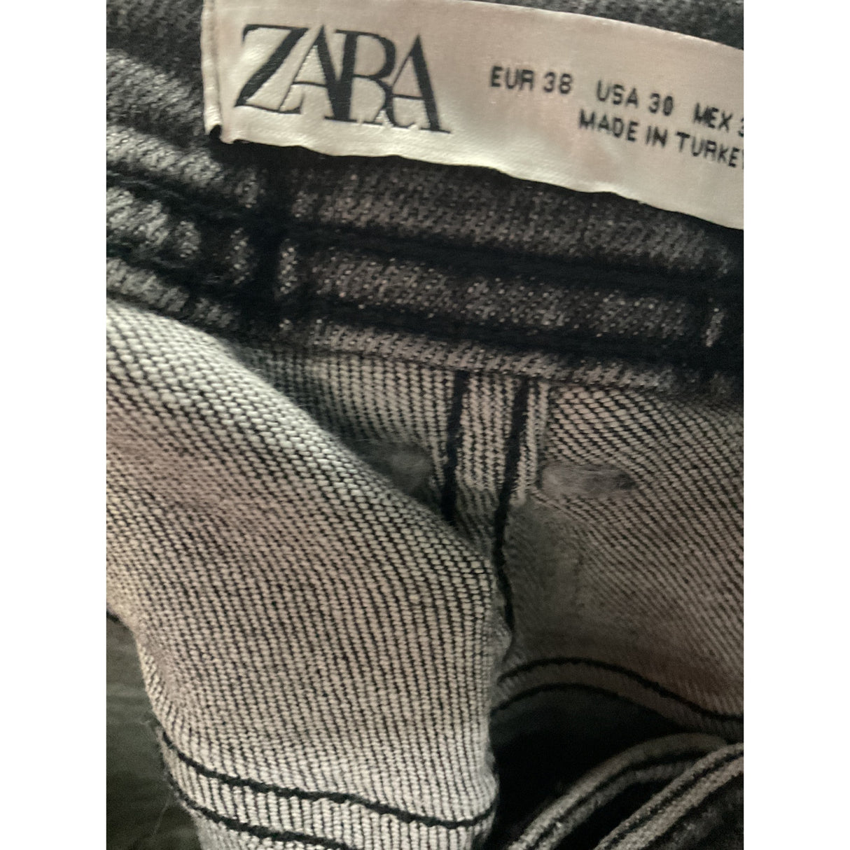 ZARA Black Women's Ankle Jeans - Size 30