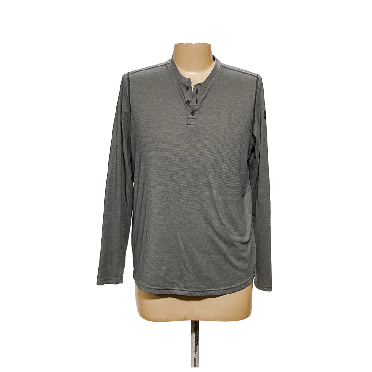 Under Armour Men's Gray Polyester Top