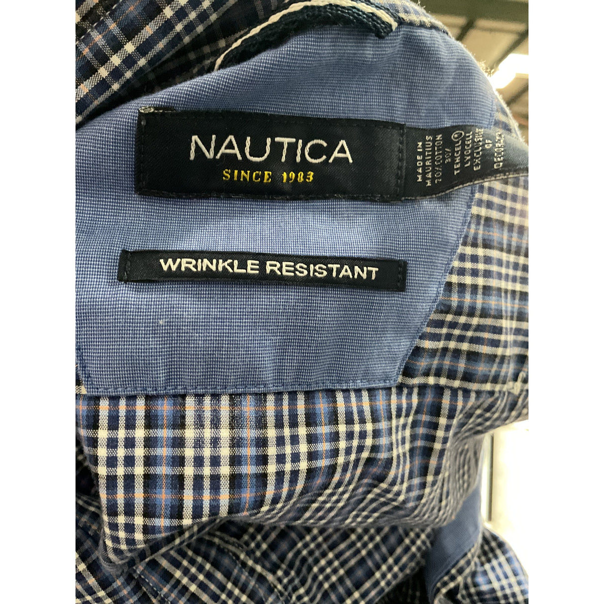 Nautica Men's Dress Shirt XL in Blue