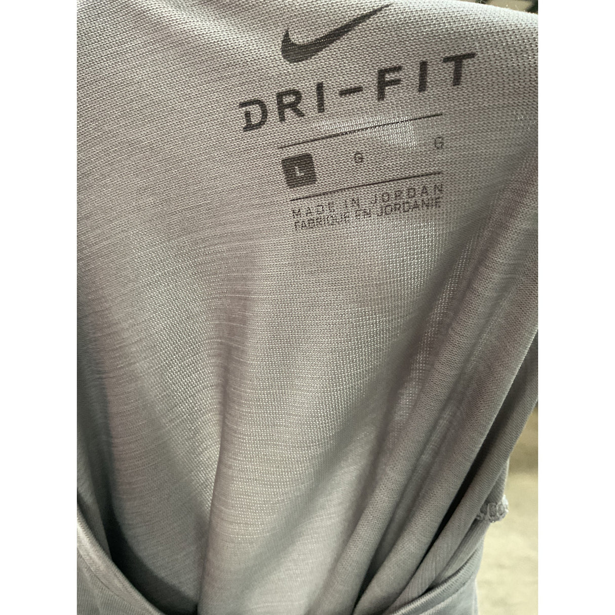 Nike Men's Gray T-Shirt