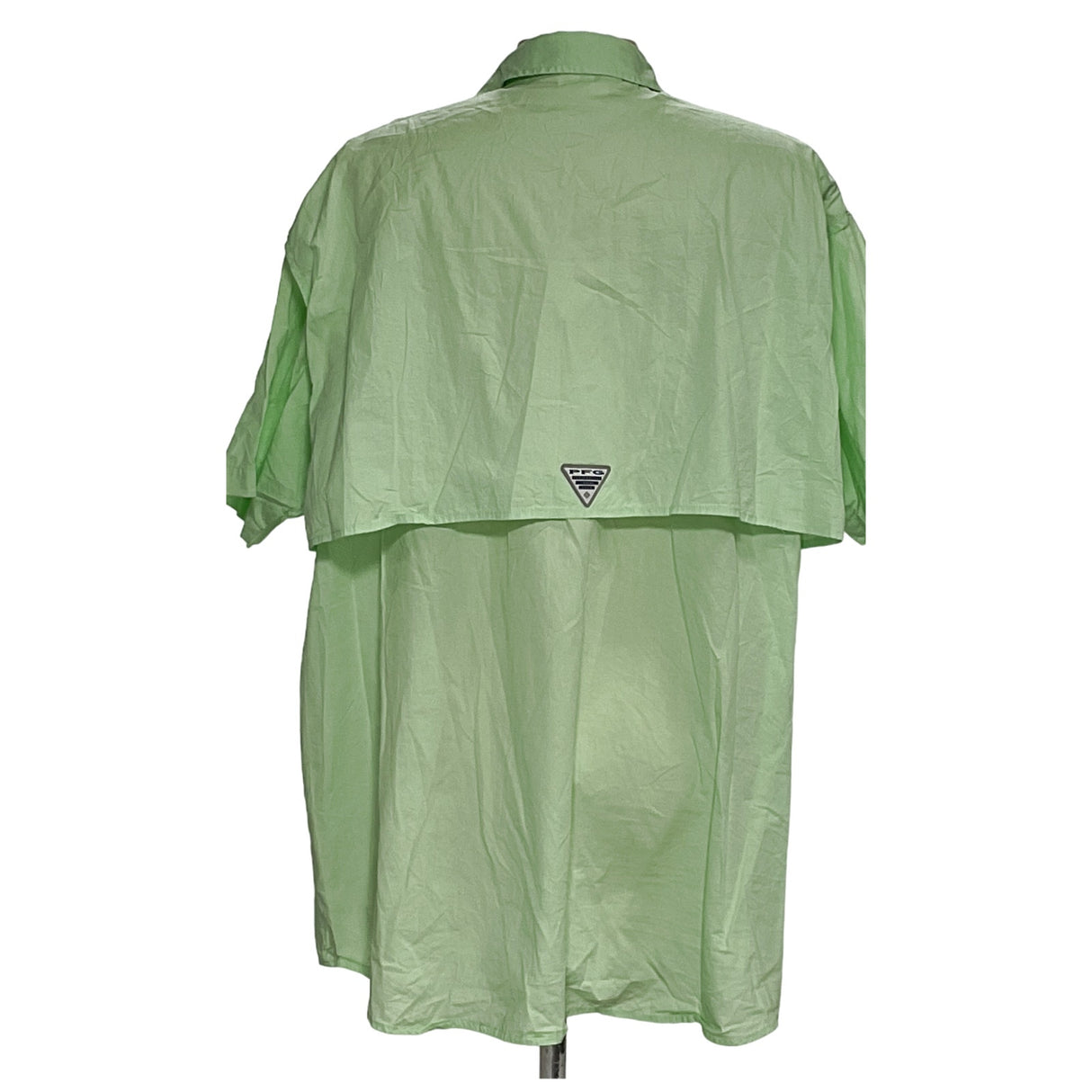 Columbia Men's Green Short Sleeve Button-Up Shirt