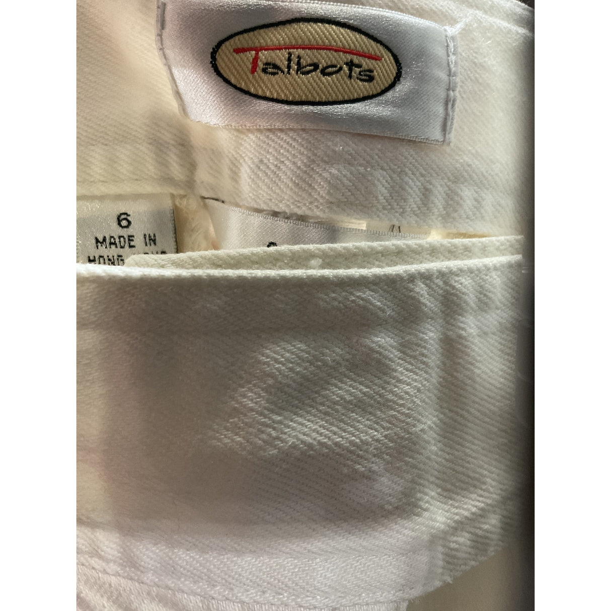 Talbots White Ankle Jeans - Size 6