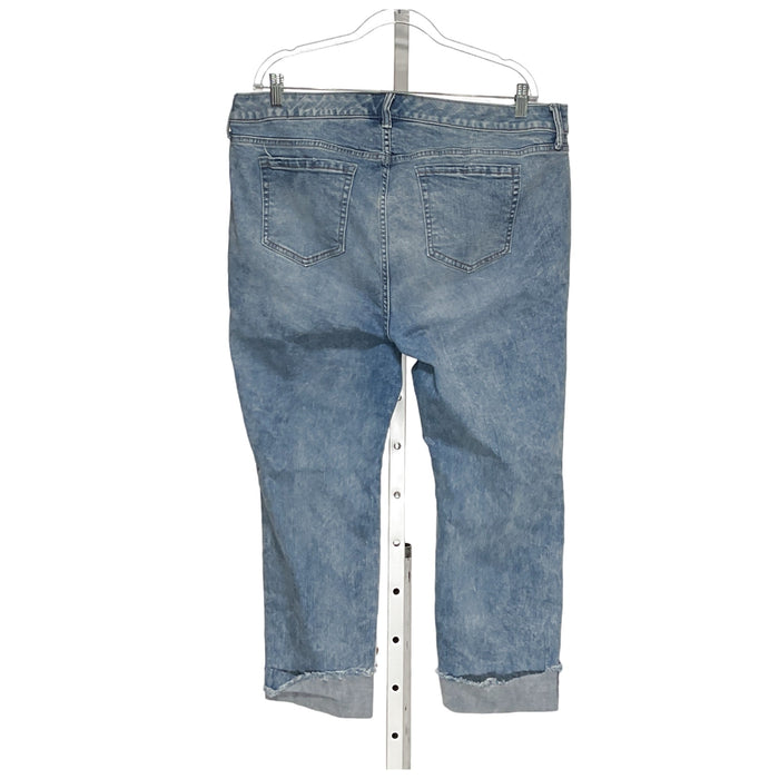 Torrid Blue Capri Jeans