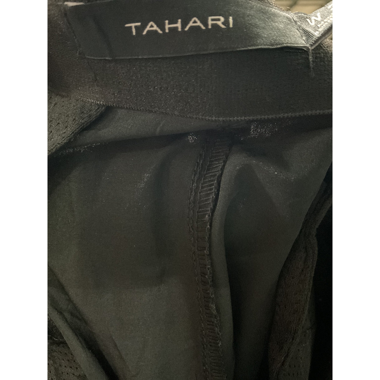 Tahari Black Bermuda Shorts Size 33