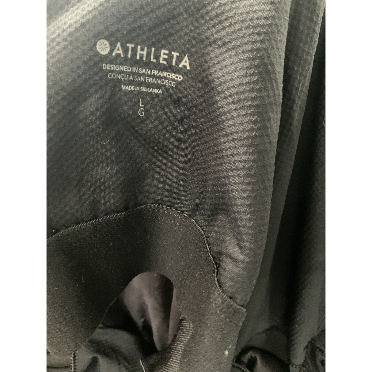 Athleta Black Polyester Blouse 26x29 L Women's Top