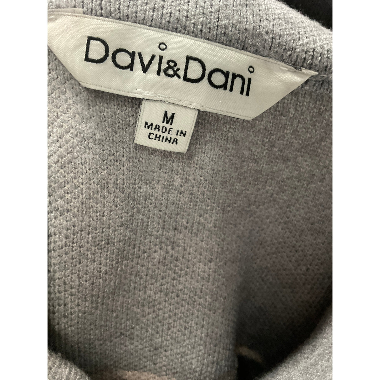 Davi & Dani Multicolor Women's Pullover Sweater