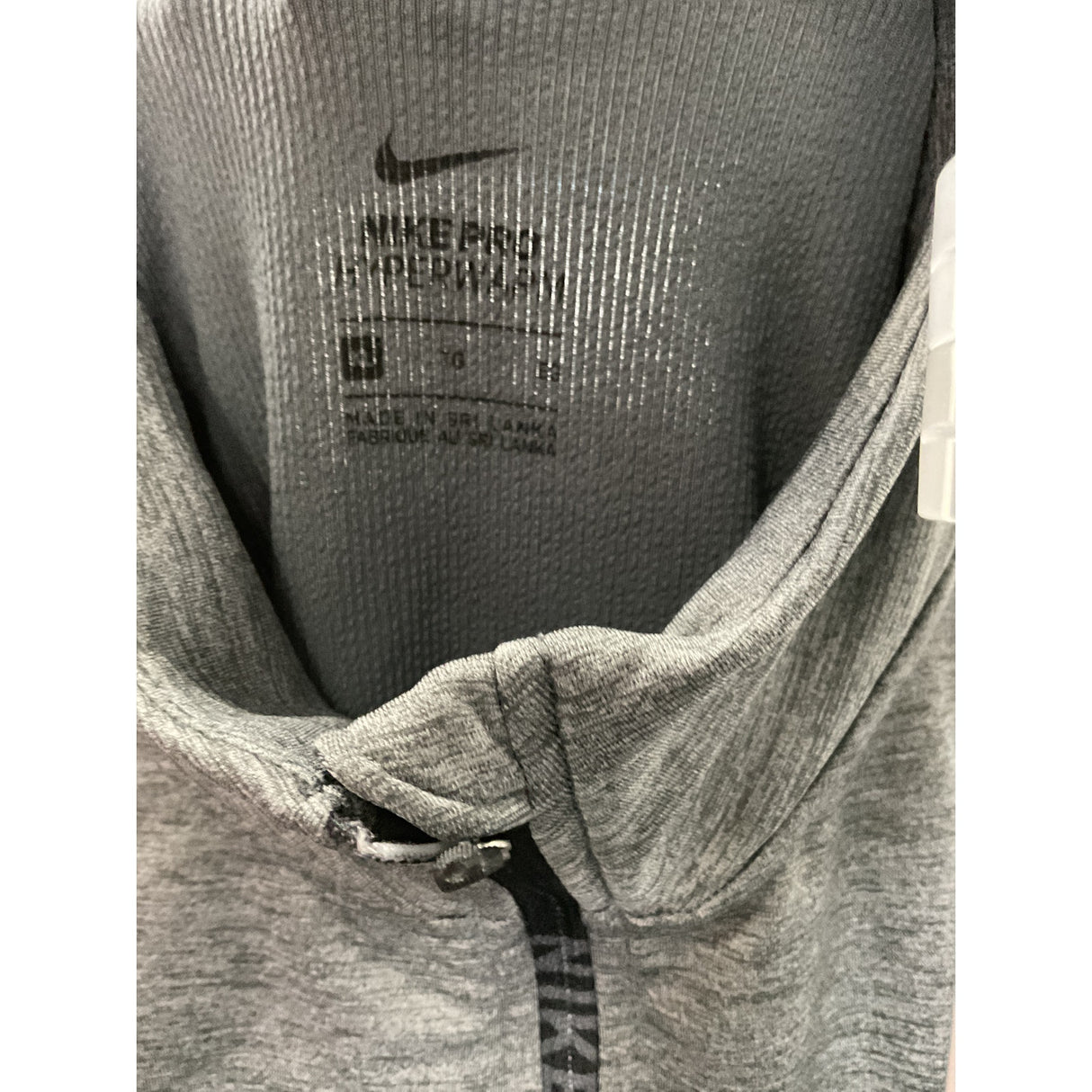 Nike Men's XL Gray Henley Sweater