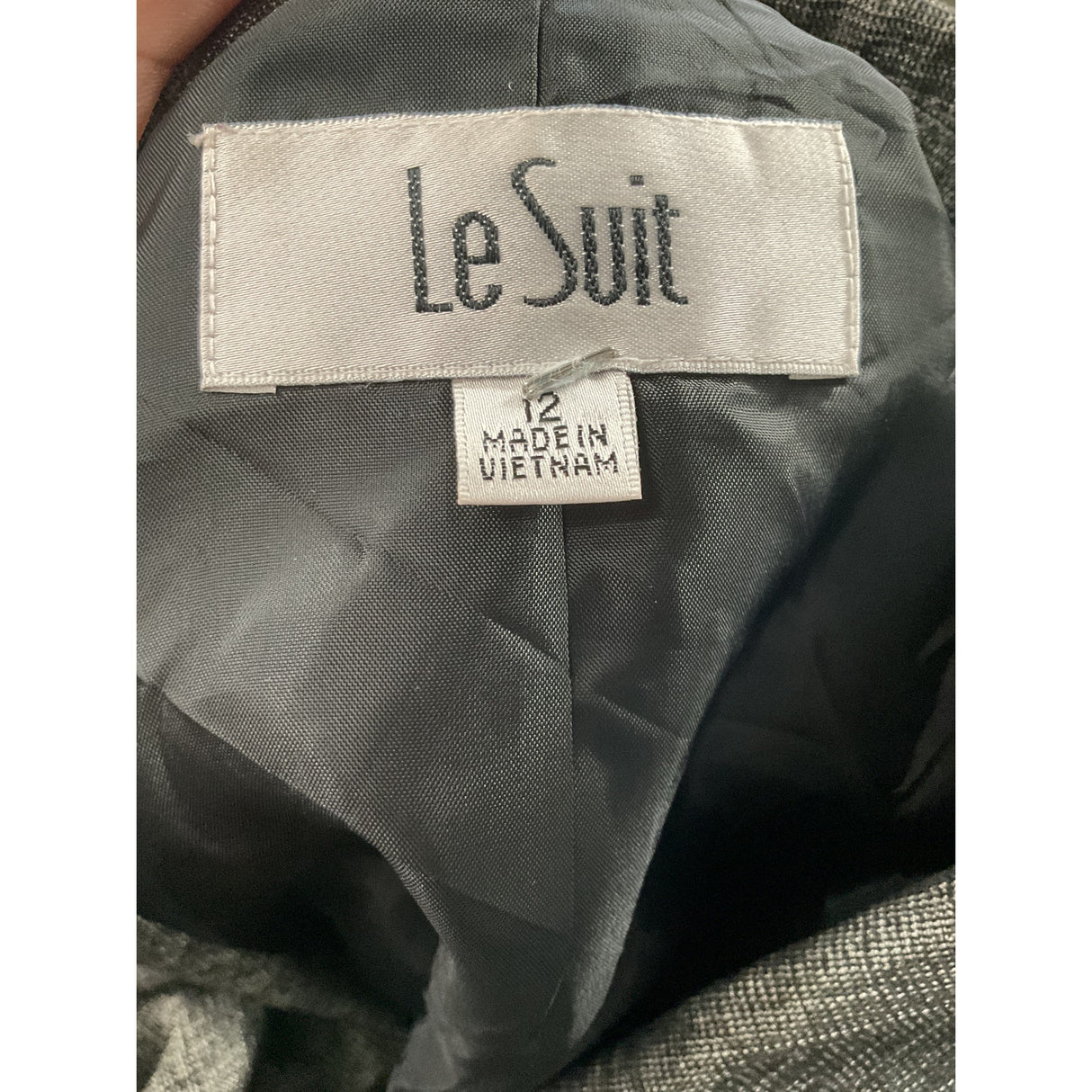 Le Suit Gray Blazer