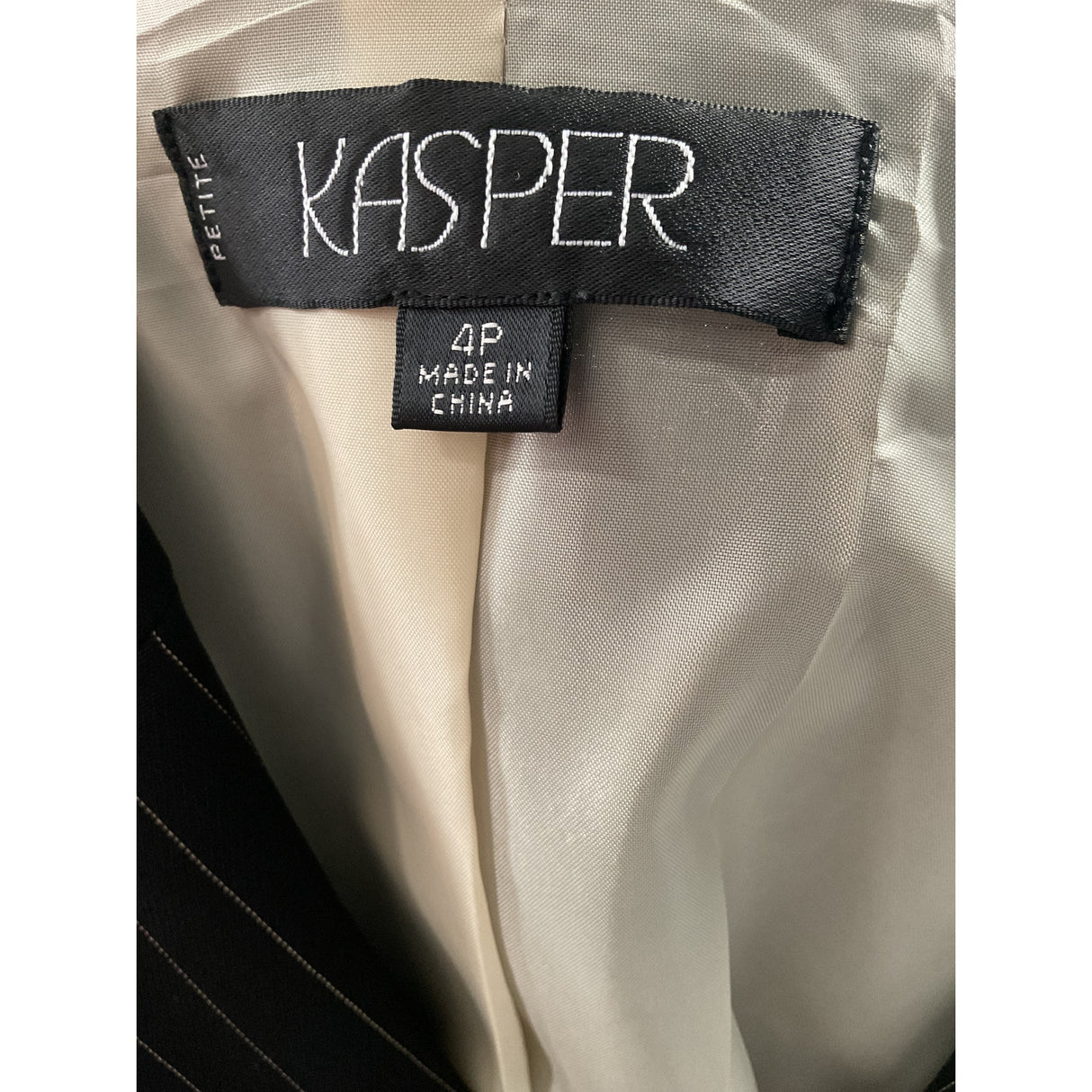 Kasper Black Blazer - Women's Size 4P (26 in length)