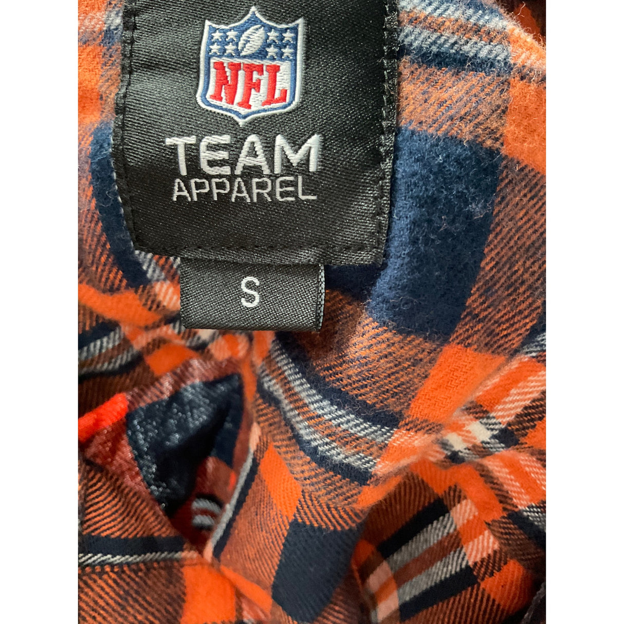 NFL Women's Multicolor Button-Up Shirt