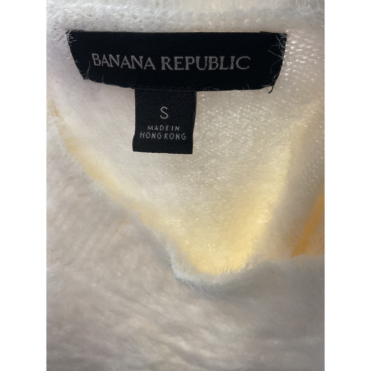 Women's White Banana Republic Sweater - Size S