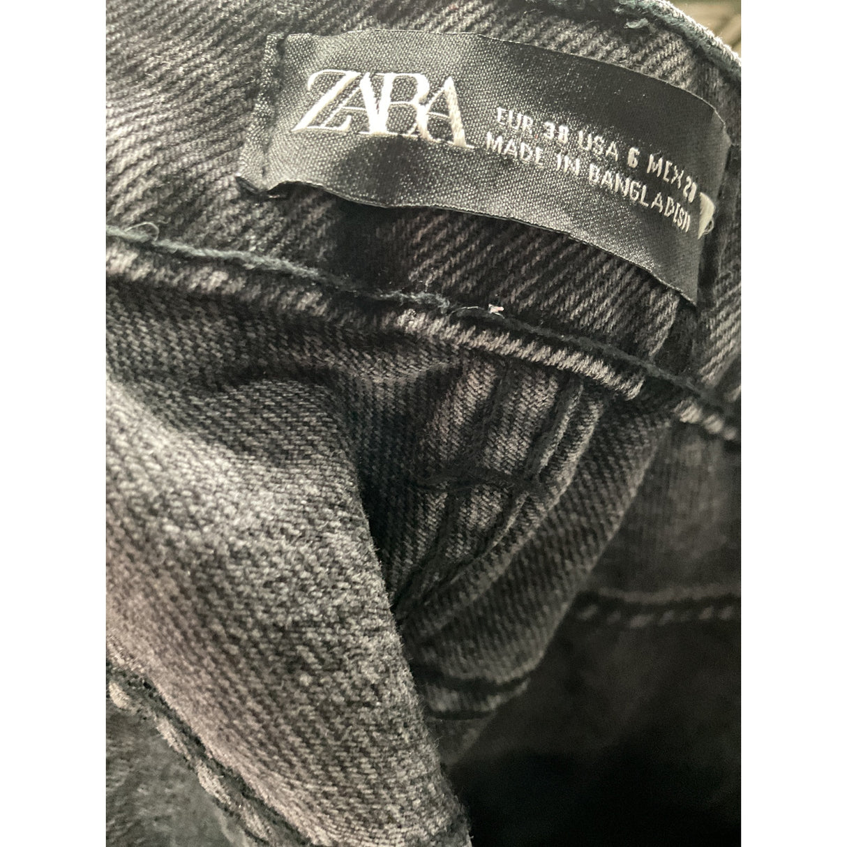 ZARA Black Ankle Jeans - Women's Size 6