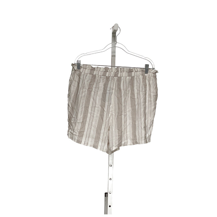 Torrid Women's Beige Sailor Shorts