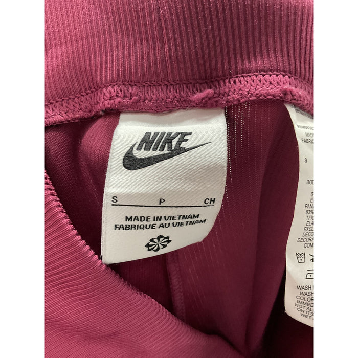 Nike Women's Petite Purple Polyester Leggings