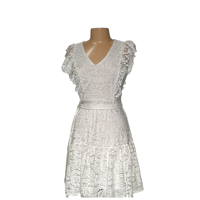 TAYLOR White Shift Dress