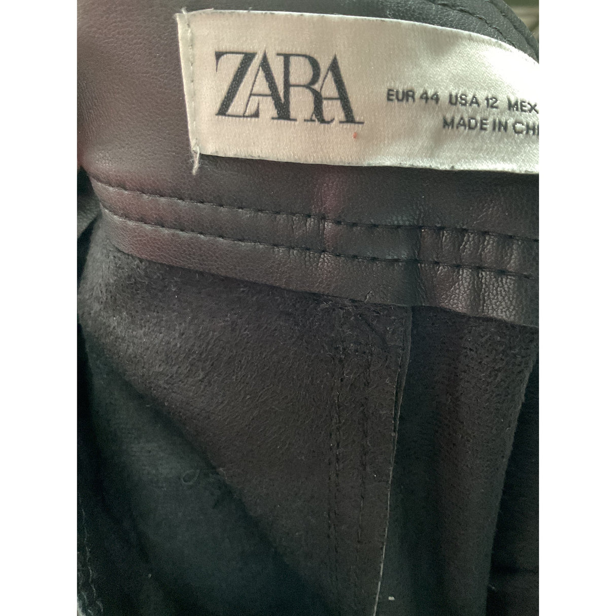 ZARA Black Ankle Pants - Size 12