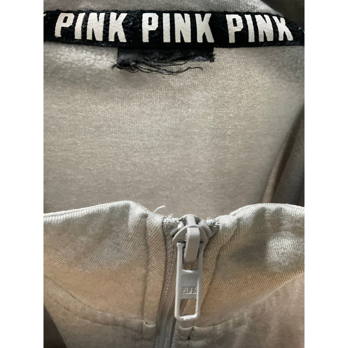 VS Colorblock Henley Sweatshirt - Women's S