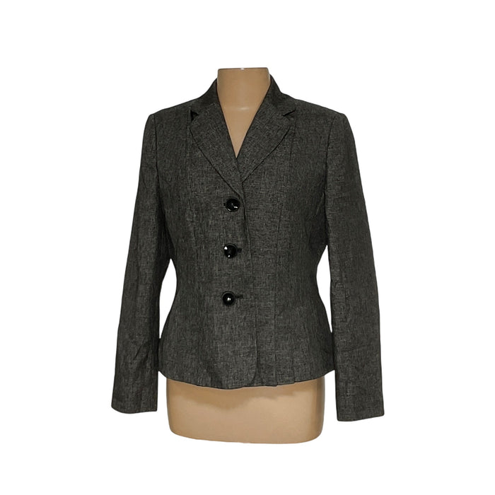 Le Suit Gray Blazer