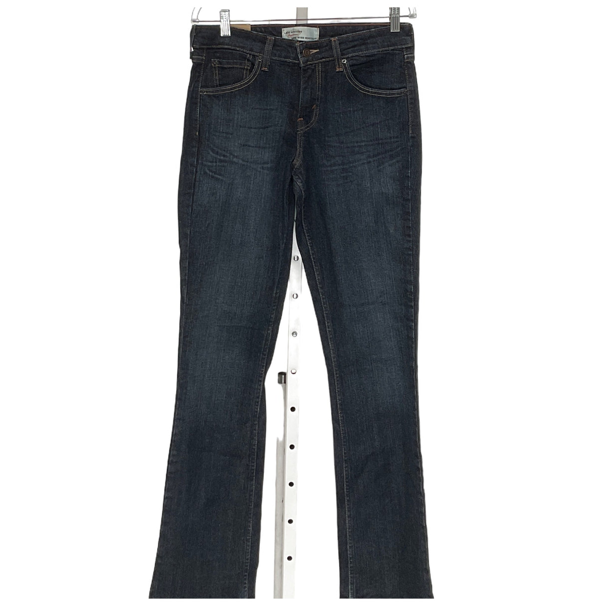 Levi's Blue Women's Jeans - Size 6 Ankle