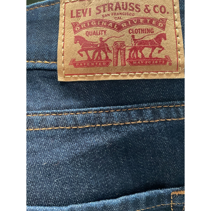 Levi's Blue Women's Ankle Jeans, Size 16