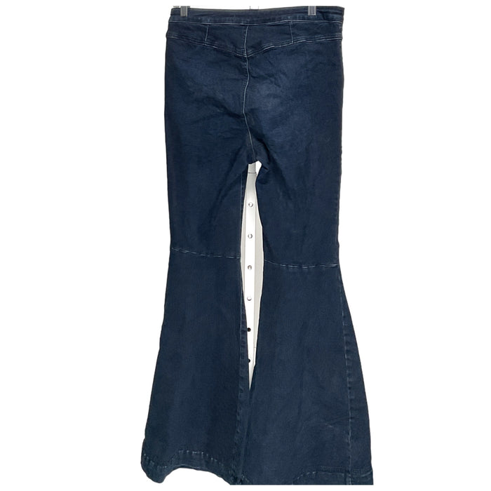 Free People Blue Ankle Jeans in Size 29