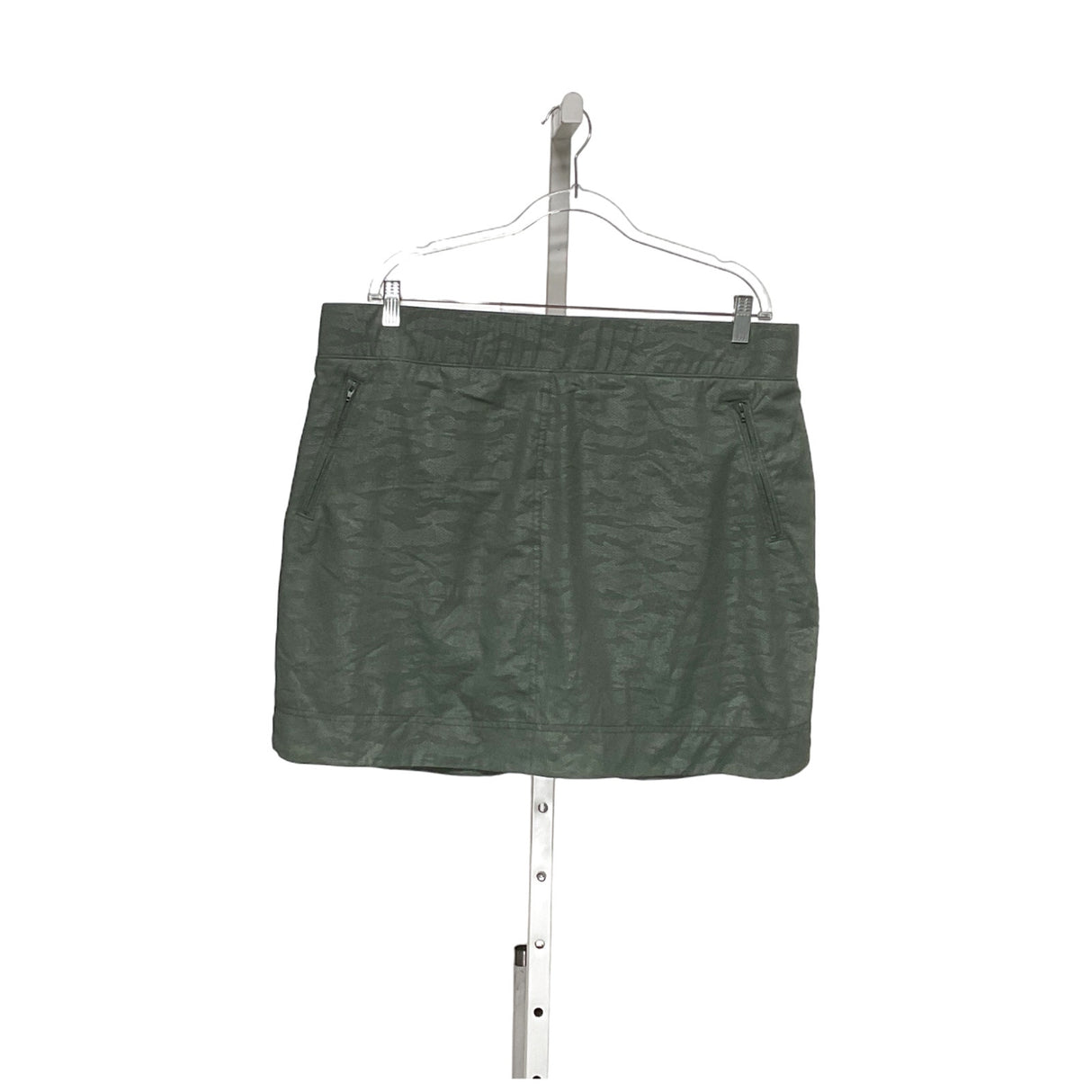 Orvis Women's Plus Size Green Mini Skort