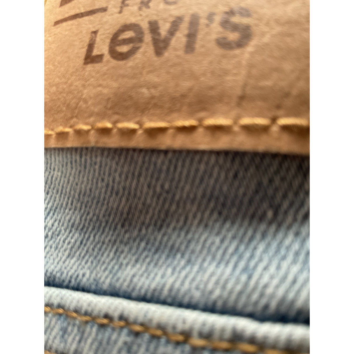 Levi's Blue Men's Cotton Bermuda Shorts - Size 36