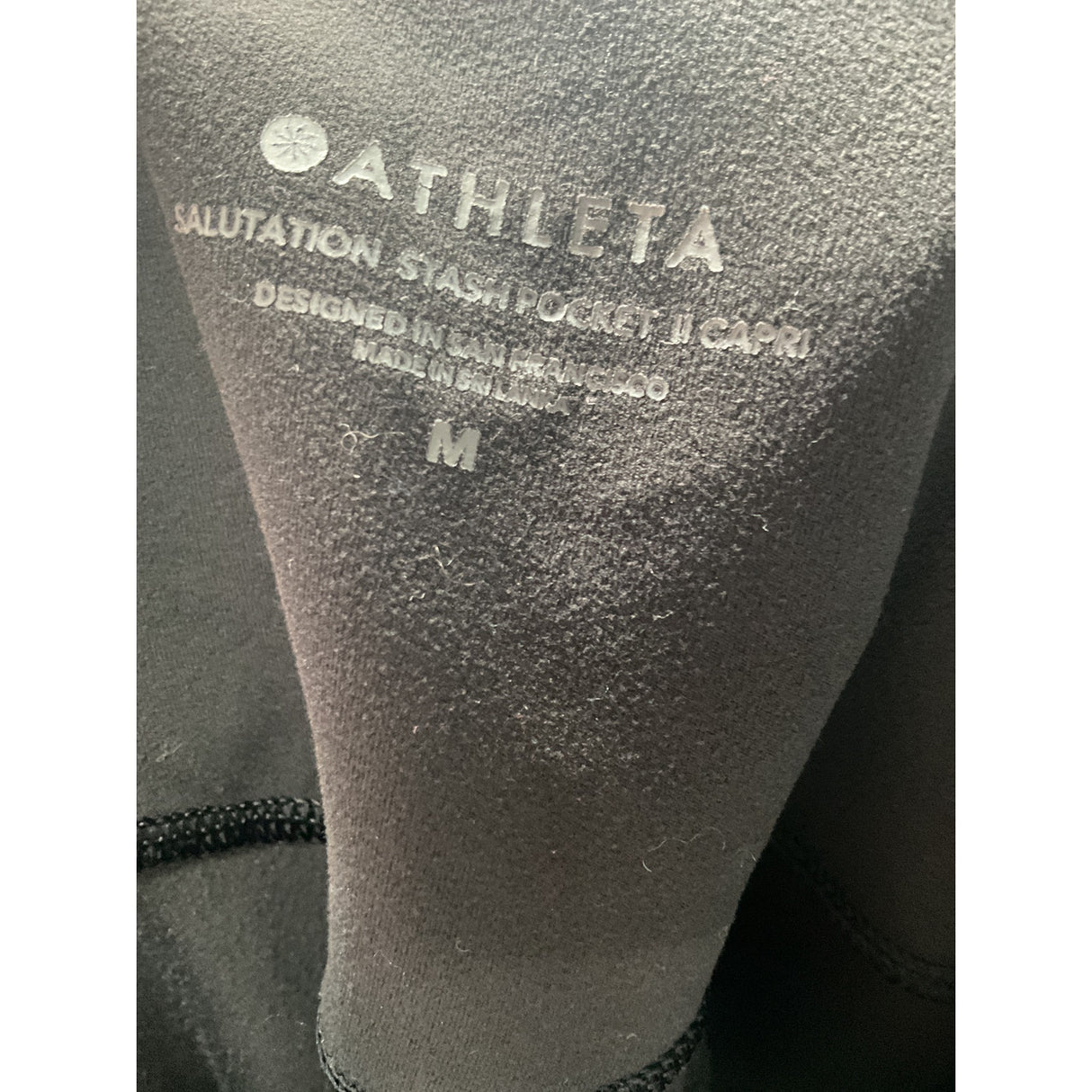 Athleta Black Capri Leggings - Women's M