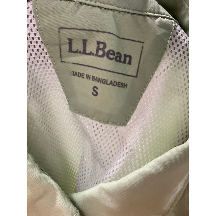 L.L. BEAN Women's Green Button-Up Top