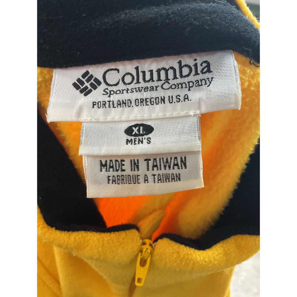 Columbia Men's XL Yellow Polyester Pullover Sweater