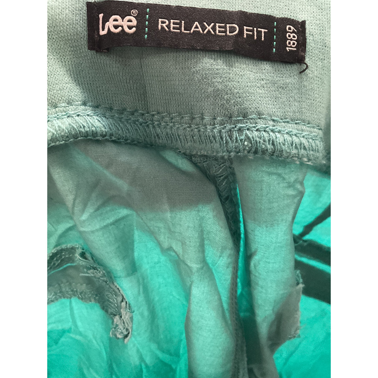 Lee Women's Green Capri Pants Size 18M