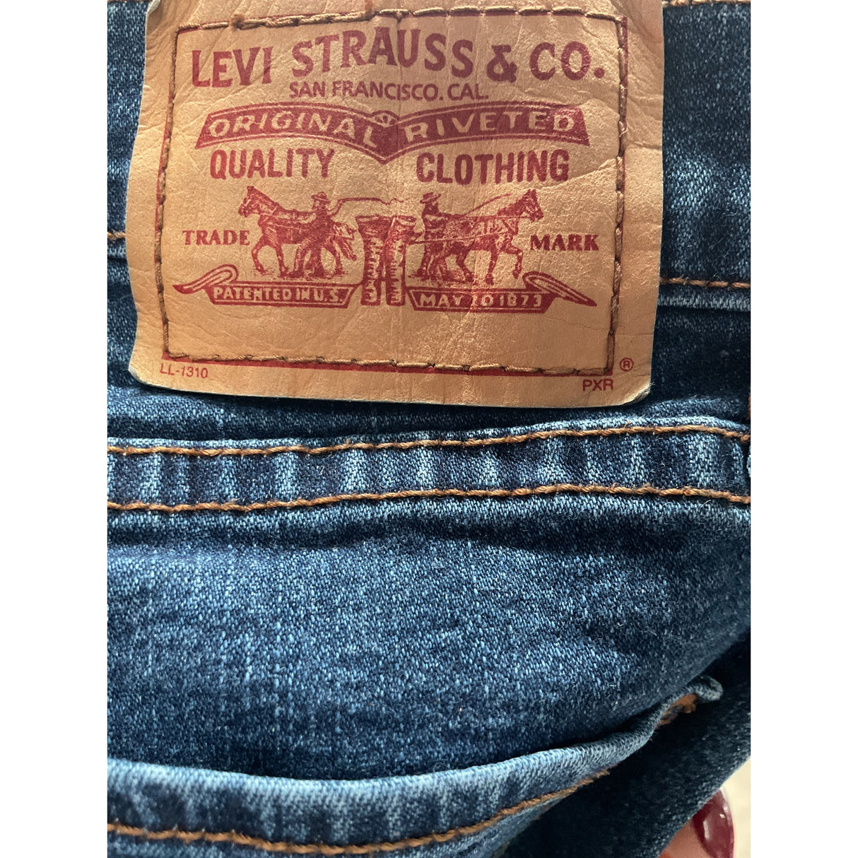 Levi's Blue Women's Ankle Jeans Size 4