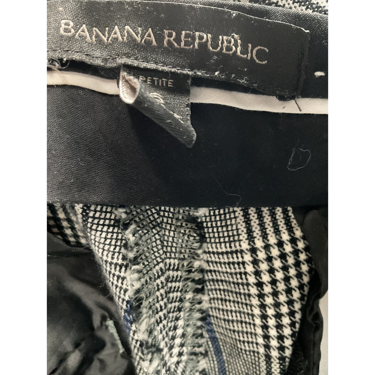 Banana Republic Gray Plaid Cropped Pants Size 6P