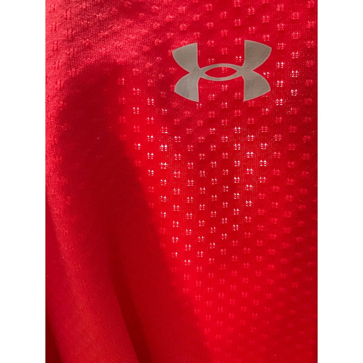 Under Armour Women's Orange Activewear Tank - Size S