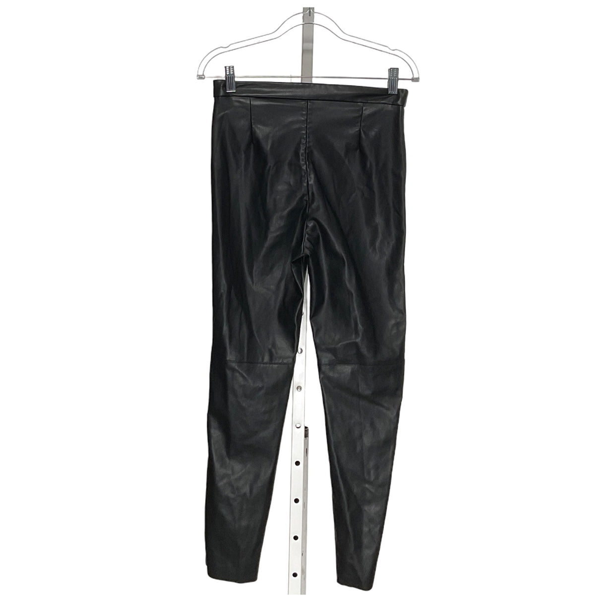 ZARA Black Ankle Pants - Women's M