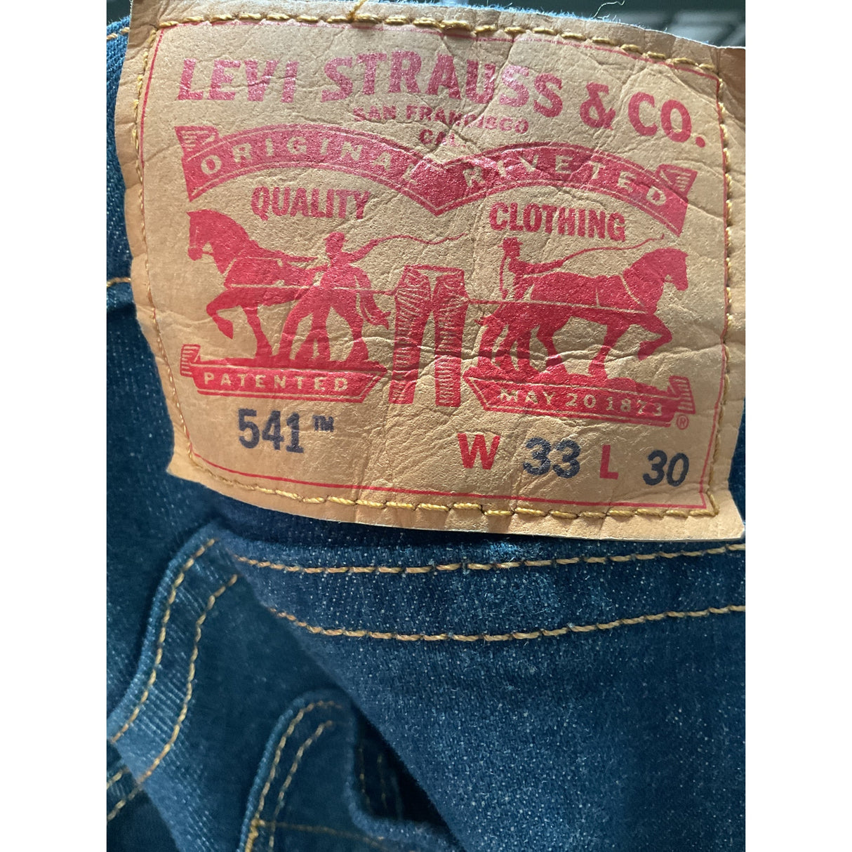 Men's Levi's Blue Jeans - Size 33x30