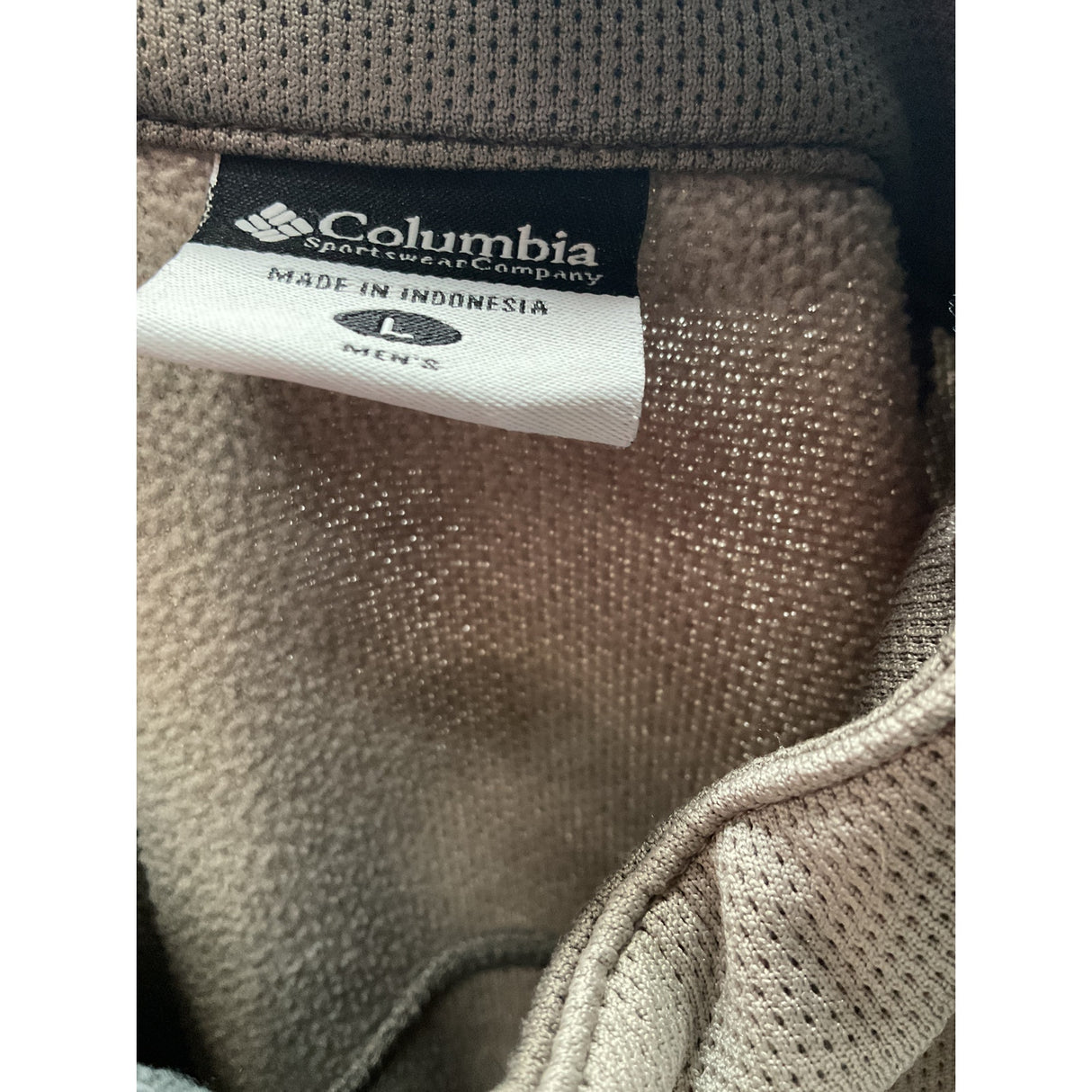 Columbia Men's Beige Henley Sweater