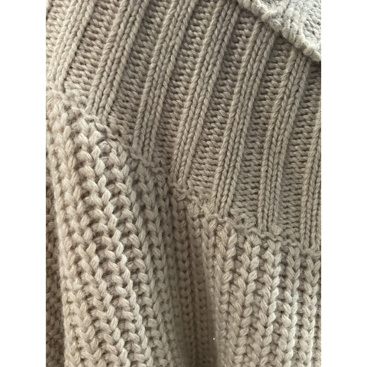 LOFT Beige Knit Cape - Women's M/L