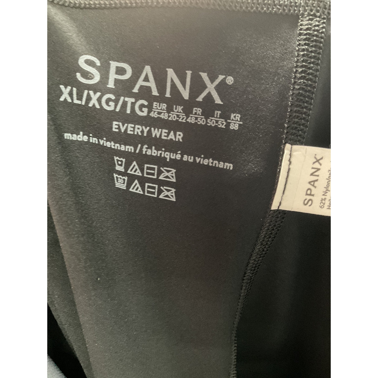 SPANX Black XL Ankle Leggings