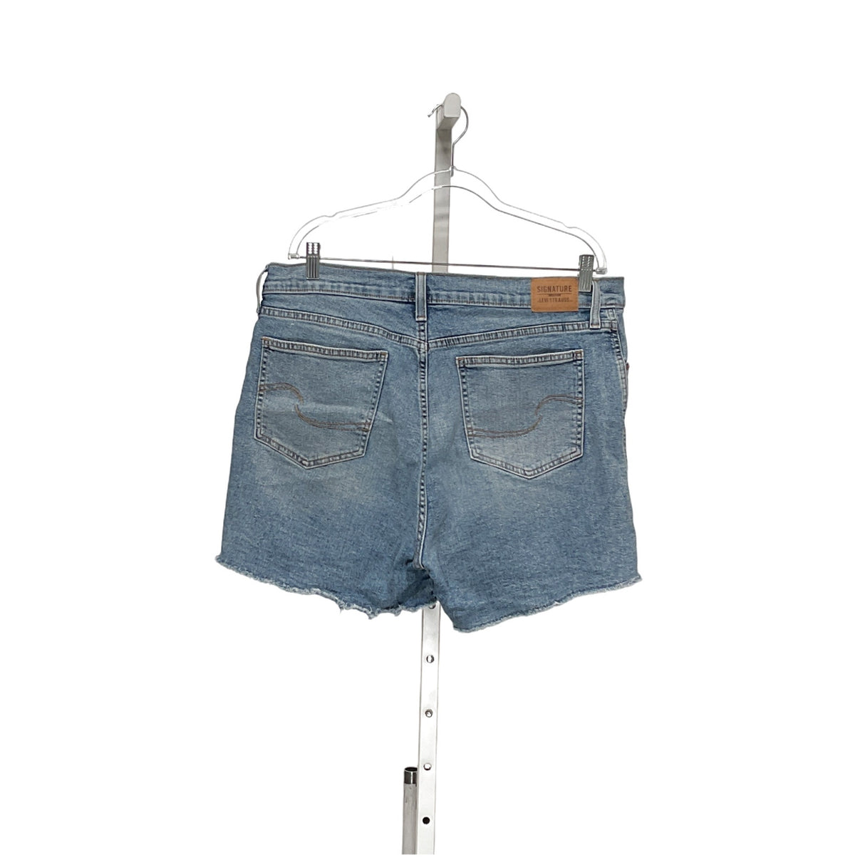 Levi's Blue Women's Bermuda Shorts - Size 16