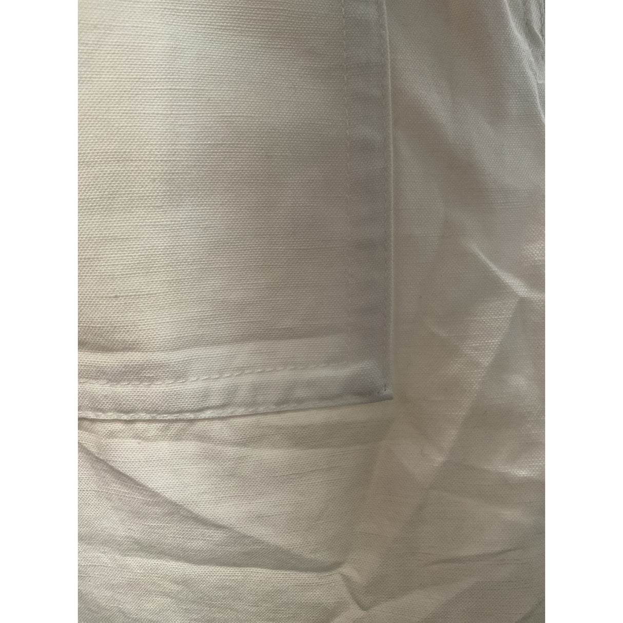 Banana Republic White Capri Pants - Size 6