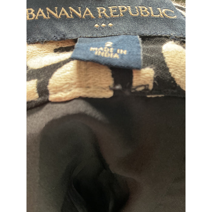 Banana Republic Mini Skirt - Size 2