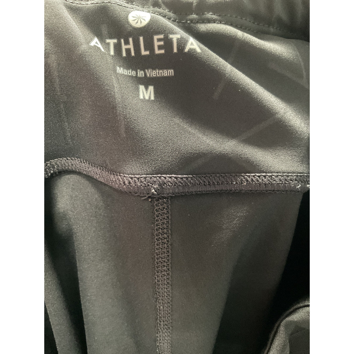 Athleta Women's Black Capri Leggings - Size M